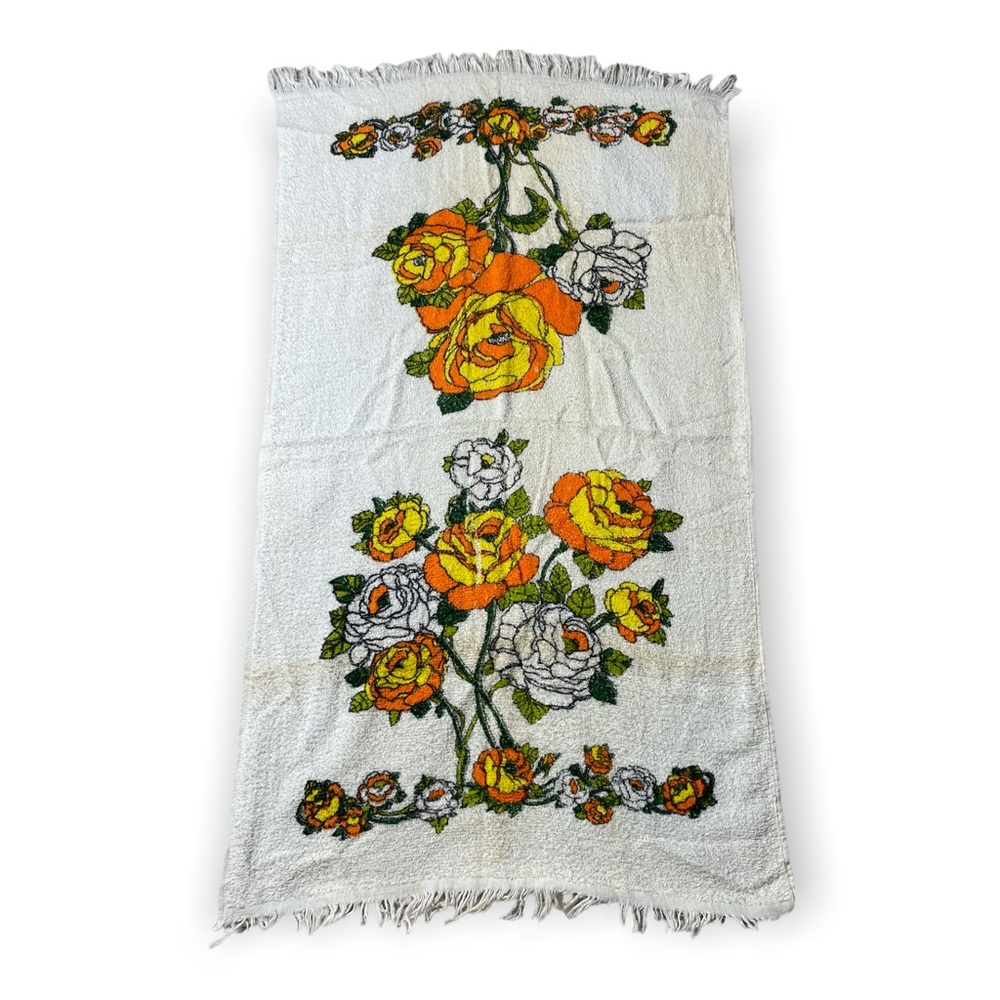 Vintage 1970's Floral Yellow Orange Green Bath Towel